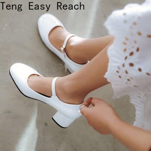 Casual Heels Shoes Women Fashion Mary Janes Shoes PU Leather Short Heel Pumps Buckle Red Black Party Wedding Shoes Ladies 34-42