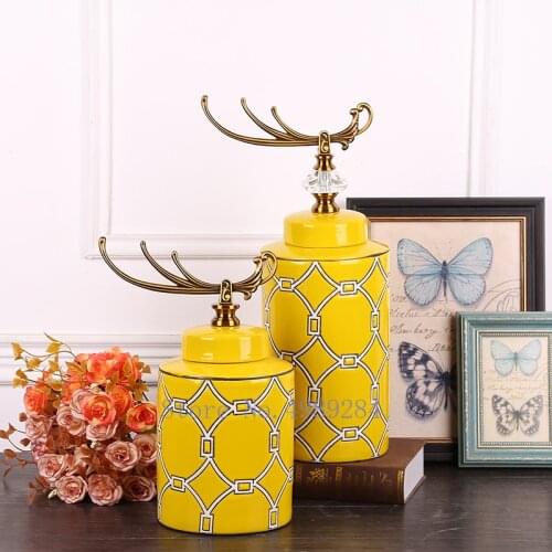 Retro Ceramics Vase with Cover Ceramic Storage Tank Living Room Home Decorations Crafts Decoration Porcelain Flower Vase