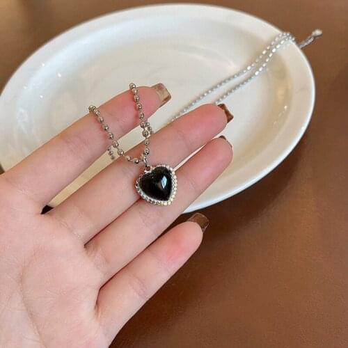 Luokey Vintage Black Heart Pendant Necklace For Women Girls Party Stainless Steel Clavicle Chain Jewelry Collier Femme Wholesale