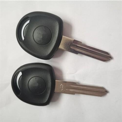 DAKATU Transponder Key Car Case Shell Uncut YM28R for Chevrolet Cruze Epica Lova Camaro Impala Fob Cover