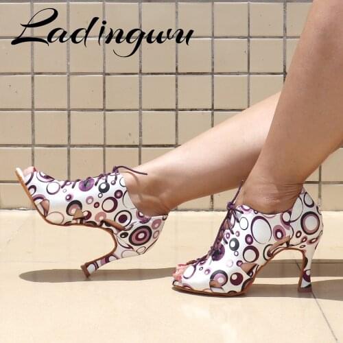 Ladingwu Dance Shoes Latin For Women Female Teaching Dance Shoes Fashion Pattern Silk satin Ballroom Salsa Dance Shoes Sandals