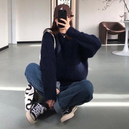 Ladies autumn and winter new knitted pullover sweater retro gentle round neck loose thickened outer wear twist sweater women