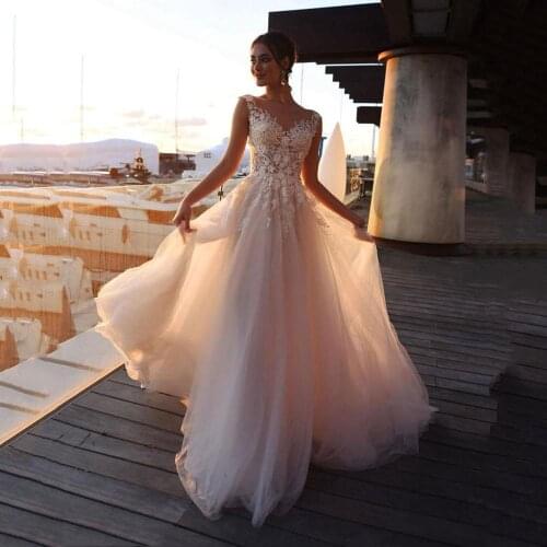 Fashion Long Tulle Wedding Dresses 2020 New Appliques Bridal Gowns Illusion O-Neck Vestidos De Novia