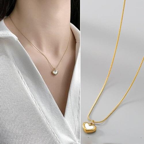 Love Necklaces For Women Stainless Steel Heart Shape White Shell Pendants Necklace Luxury Trendy Party 2021 Jewellery