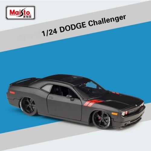 Maisto 1:24 Dodge Challenger 2008 Challenger Modified Version Simulation Model Car