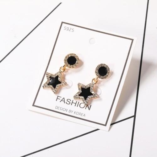 2019 Fashion Personality New Earrings Temperament Simple Black Crystal Five-pointed Star Circle Ladies Factory Wholesale