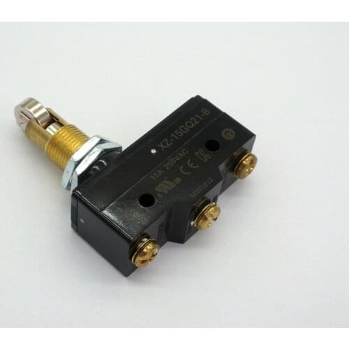 XZ-15GQ21-B 15A 125VAC 3 Pin SPDT Micro Switch Panel Mount Cross Roller Plunger