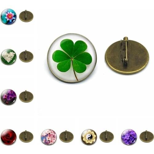 Shamrock Four-leaf Clover Flower Art Photo Glass Cabochon Brooch Men Women Pins Badge