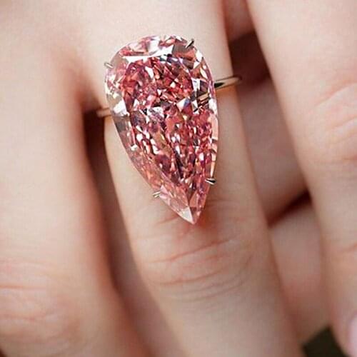 Luxury Wedding Beautiful Ladies Rings Wedding Engagement Statement Ring Crystal Zircon Ladies Rings Romantic Valentines Gift