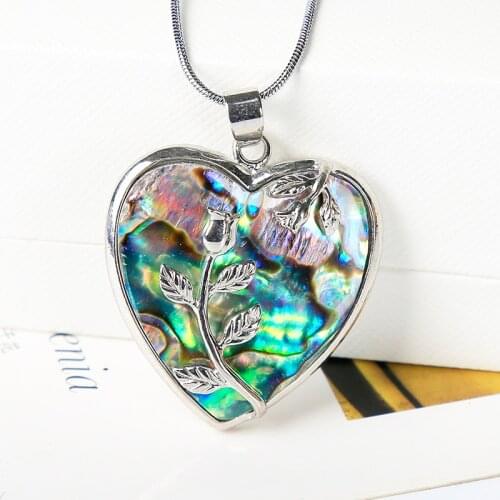 1PC Fashion natural shell heart rose pendant reflective rock gemstones decoration meditation trend jewelry pendant DIY gift