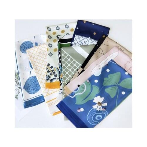 70*70cm New Single-Sided Digital Printing Small Square Scarf Small Silk Scarf Womens Versatile Professional Small Neckerchief