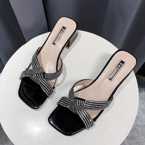 JQSL Shoes With Medium Heels