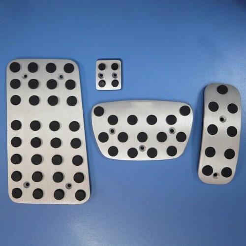 Car Accessories For Toyota RAV4 2009-2012 non-slip pedals,aluminium alloy antiskid gas/accelerator/brake/footrest plate pads