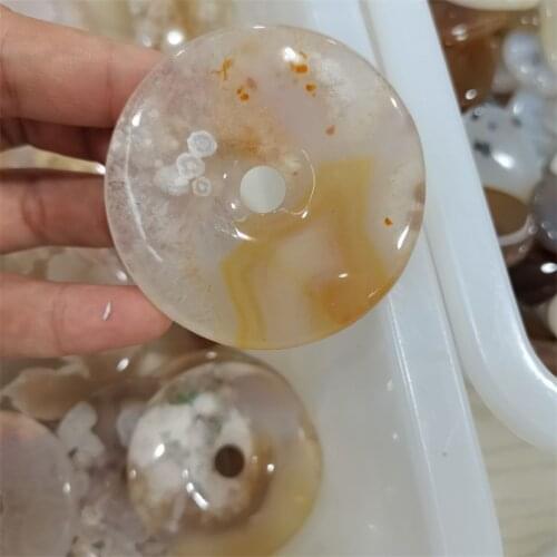 1pcs Natural cherry blossom agate peace buckle Crystal Quartz Point Healing Stone Cherry Blossom Gifts