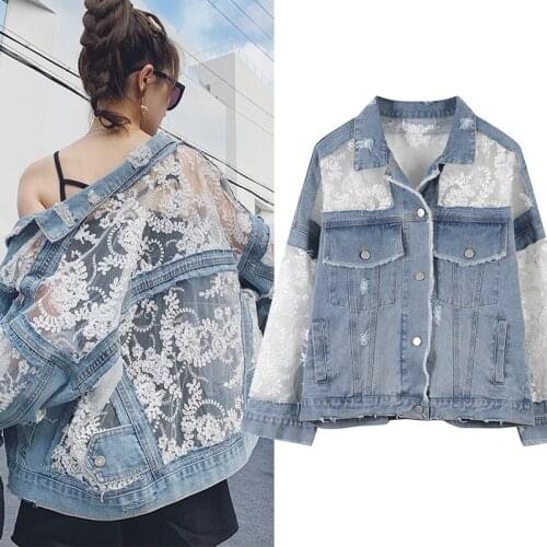 Fashion Hollow out Denim Jacket Women Embroidery Lace Splice Jacket Jeans Female Washed Jeans Coat Loose Plus Size Denim Coats