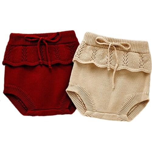 Baby Girls Shorts Autumn Winter Bloomers PP Pants Shorts Cute Knitted Cotton Newborn Sweater Pants Baby Boys Shorts Bloomers