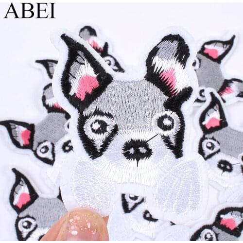 10pcs/lot Cartoon Dog Patch Embroidered Iron On Clothing Stickers Handmade Patchwork DIY Motif Badge for Jean Coats Shoes Sockes