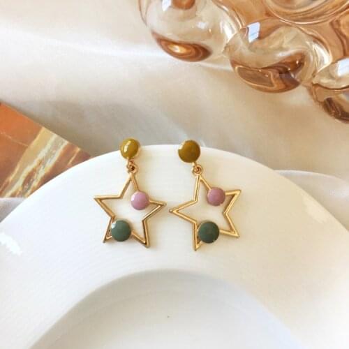 Vintage Temperament Colorful Fake Piercing Earrings for Women Beautiful Simple Star Korean Earrings