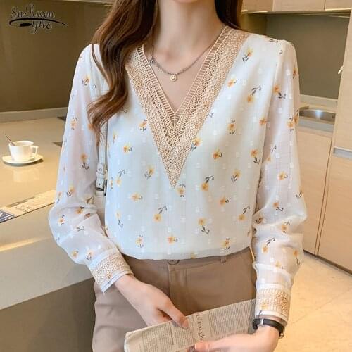 Autumn V-neck Floral Long-sleeved Woman Shirt Print Elegant Chiffon Blouse Woman Casual Retro Fashion Flowers Shirt Woman 16376