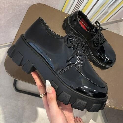 Womens Muffin Thick Soled Leather Platform Shoes British Style Summer And Autumn Pumps Round Head Lace Sneakers Party Shoes