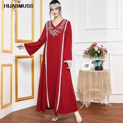 2021 Summer New Style Muslim Womens Fashion Red Embroidery Long-sleeved Lace Long Skirt Elegant Dress Abayas For Women Dubai