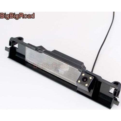 BigBigRoad Car Rear View Parking CCD Camera For Toyota Yaris Vitz Hatchback MK2 2005-2013 / Belta XP90 2005-2013 Hatchback