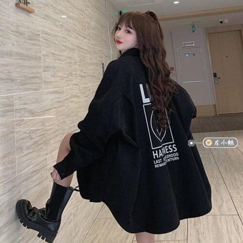 Autumn and winter 2021 new Korean version loose jacket languid wind smiling face show thin black fashion shirt jacket female tre