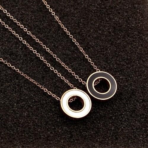 Fashion Brand Rose Gold Color Love Circle Black White Shell Round Pendant Necklace Stainless Steel Women Party Gift
