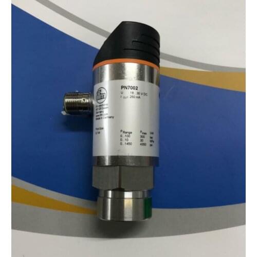 New IFM PN7002 Pressure sensor free shipping