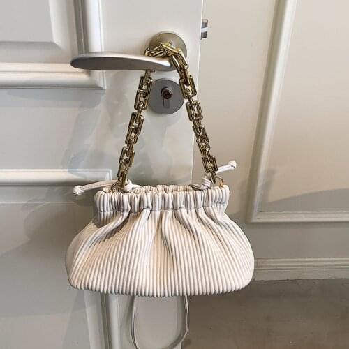 Fashion Solid Color Pleated Messenger Bag 2021 Summer New High Quality PU Leather Womens Chain Designer Casual Shoulder Bags