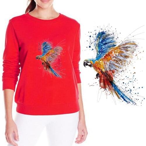 Wholesale Colorful Parrot Iron on Heat Transfer Printing Patches Stickers for Clothes T-shirts DIY Appliques Washable Patches