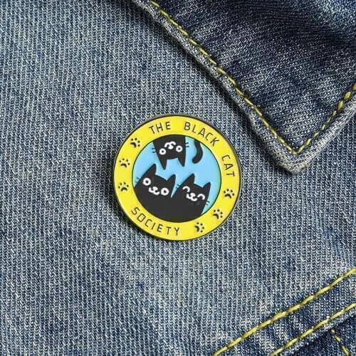 Black Cats Enamel Pin Custom Funny Animal Society Brooches Shirt Lapel Bag Cute Badge Cartoon Jewelry Gift for Friends