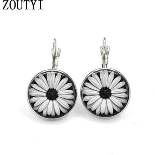 New/glamour fashion vintage floral daisy pattern photo earrings, convex and concave glass ladies earrings