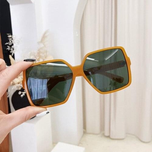Unisex Vintage Trendy Square Sunglasses Women Men Metal Hinge Oversized Sun Glasses Female Men Orange Green Shades Oculos UV400