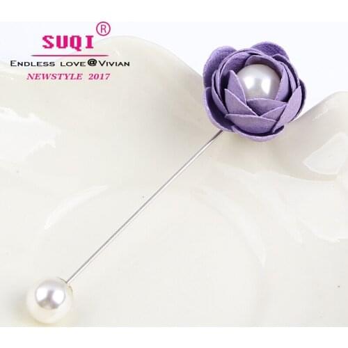 Fashion Vintage Classic Elegant PU Leather Flowers Floral Venetian Pearl Pins Brooches Collarwear Birthday Christmas gifts