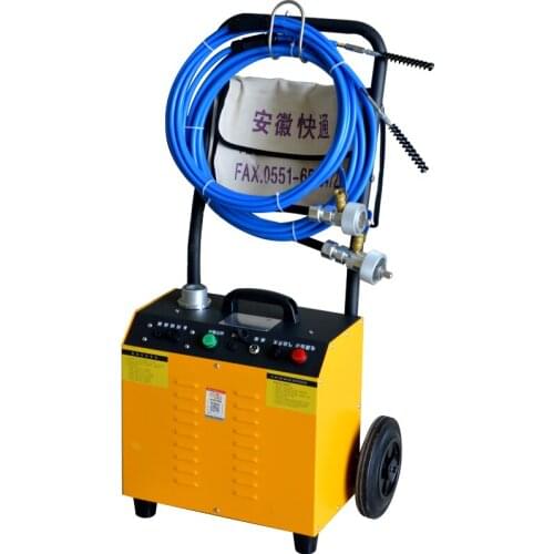 Stable air conditioner cleaner for condenser with brushing and washing