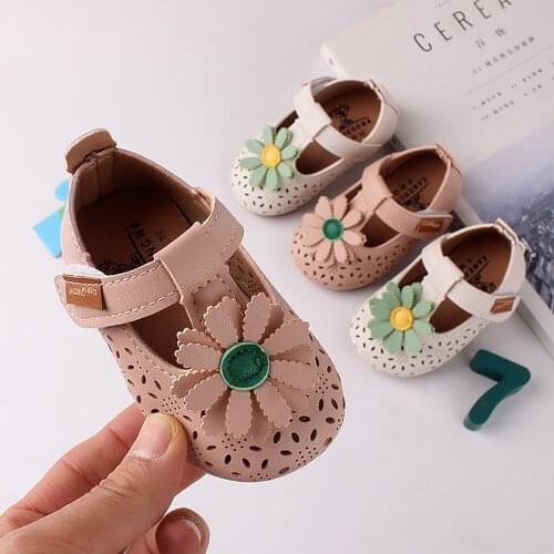 Baby Summer Girls Sandals Hollow Out Little Daisy Flowers Soft Non-slip Shoes