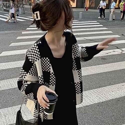 Sweaters Women Plaid V-Neck Long Sleeve Knitting Cropped Feminino Cardigan Loose-fitting Korean Style Comfortable Gentle Fashion