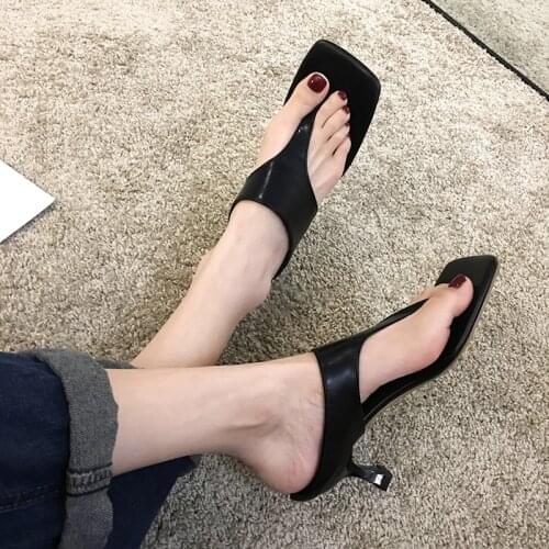 Womens Flip-Flops Outdoor 2020 Summer New Fashion Set of Toe Stiletto Heels Sandals