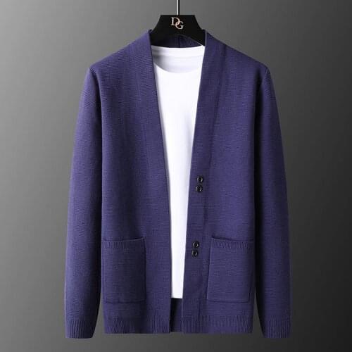 Autumn Winter Designer Cardigan Plus Size Solid Color Cardigan Knit Jacket England Style Pocket Men Cardigan Fashion Brand
