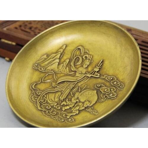 Antique crafts exquisite antique bronze collection old brass Guanyin ornaments is size: 1.5*8.5*8.5 cm