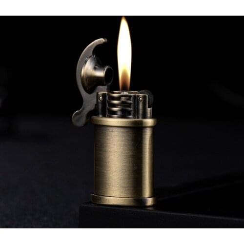 Compact Mini Old-fashioned Kerosene Lighter Grinding Wheel Open Flame Lighter Rolling Trays Smoking Accessories for Weed Briquet