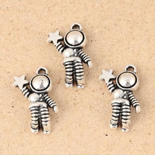 20pcs Silver Color Astronaut With Star Charms Spaceman Pendant For DIY Handmade Jewelry Making Accessorie 20x14mm