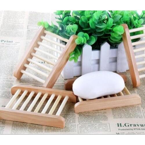 New 100pcs/lot Can engrave logo Wooden Natural Soap Dishes Tray Holder Storage Soap Rack Plate Box Container Bathroom