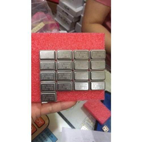 100% New and original OCS 24.000MHZ DIP crystals