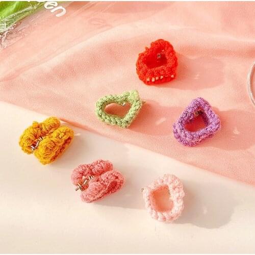 Winter Children Cute Colors Knitting Heart Hair Claws Baby Girls Lovely Claws Clips Kids Sweet Hair Clips Hair Accessories