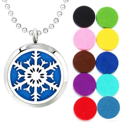 Stainless Steel Essential Oil Diffuser Necklace Pendant DIY Women Jewelry Making 30mm Santa Claus Perfume Locket With 10pcs Pads