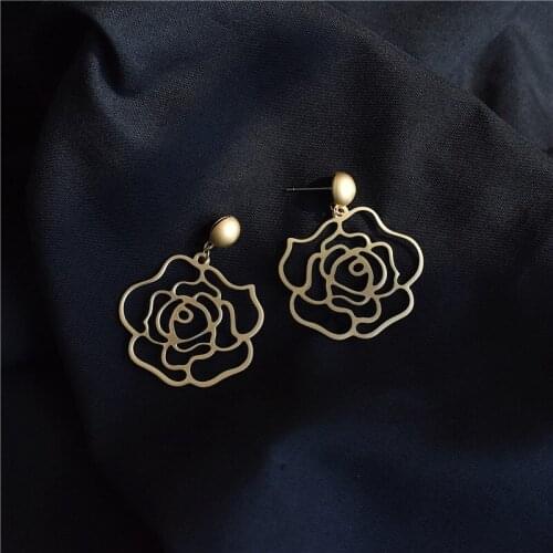 Gold Copper Vintage Flower Drop Earrings for women Metal Retro Dangle Earrings Wedding Party Boho Jewelry