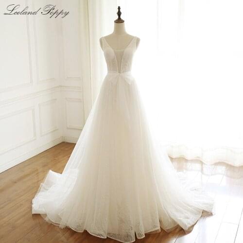 Vestido de Noiva Womens Shiny A-line Lace Wedding Dresses 2020 V-neck Sleeveless Floor Length Bridal Gowns Chapel Train