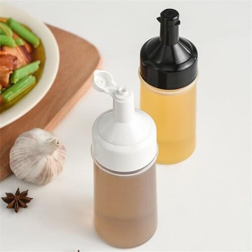 Sauce Bottle Dustproof And Leakproof Squeeze Bottle Kitchen Accessories Gravy Boat Ketchup Gravy Cruet Condiment Dispenser